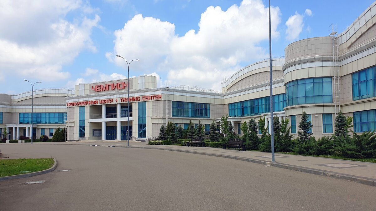 КОМПЛЕКС ТРЕНИРОВОЧНЫХ ЗАЛОВ, Г. КРАСНОДАР 